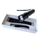 Gwardja tas-Sigurtà Flashlight Qawwi Stun Gun